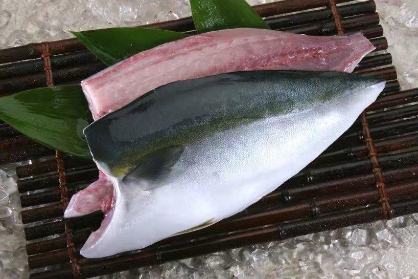「天之瀨」Hamachi （$35/lb以實際重量計算） (2)